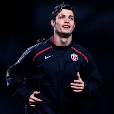 法甲战报：克瓦拉茨赫利亚双响，拉莫斯制胜，巴黎5-0雷恩