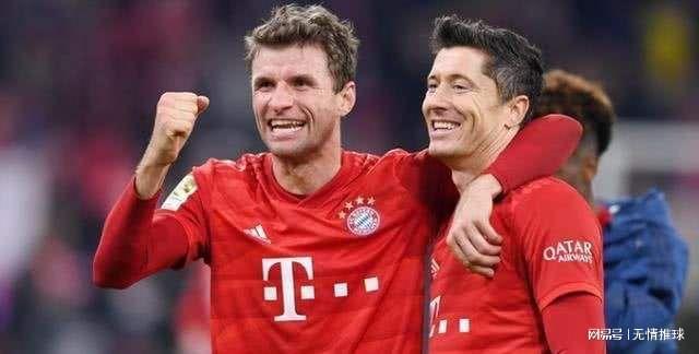 加纳乔点赞罗马诺动态，内容是切尔西已经将他列入引援名单