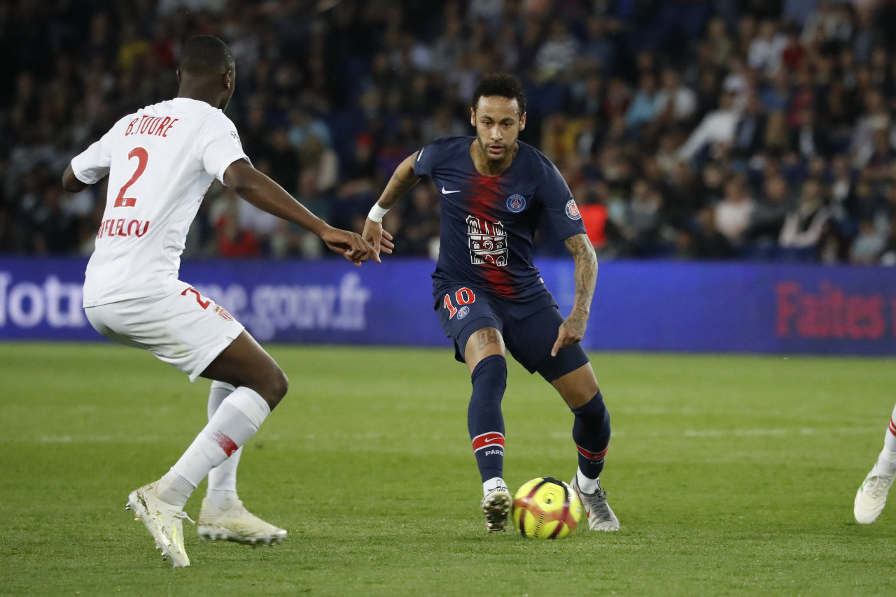 C罗祝贺葡萄牙首次晋级U17世界杯决赛：让我们全力以赴