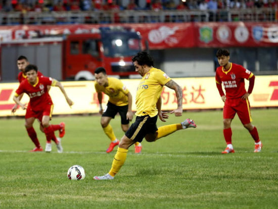 熊猫杯U22国足2-0力克韩国U22，拜合拉木双响+写意脚后跟破门