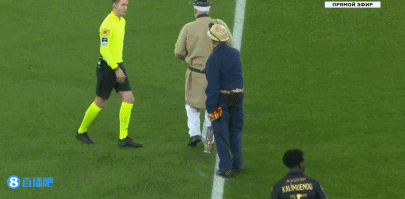 米体：欧冠正成为孔蒂的敏感点，他时常自相矛盾